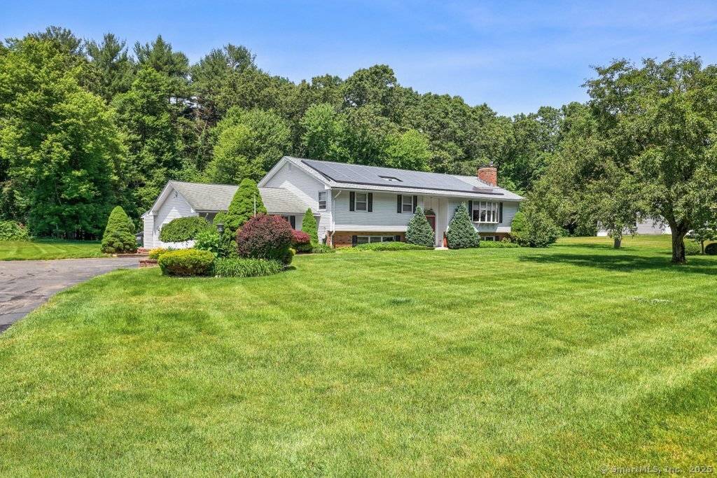 Welcome to 21 Parson Rd. This absolutely beautiful home offers it all.