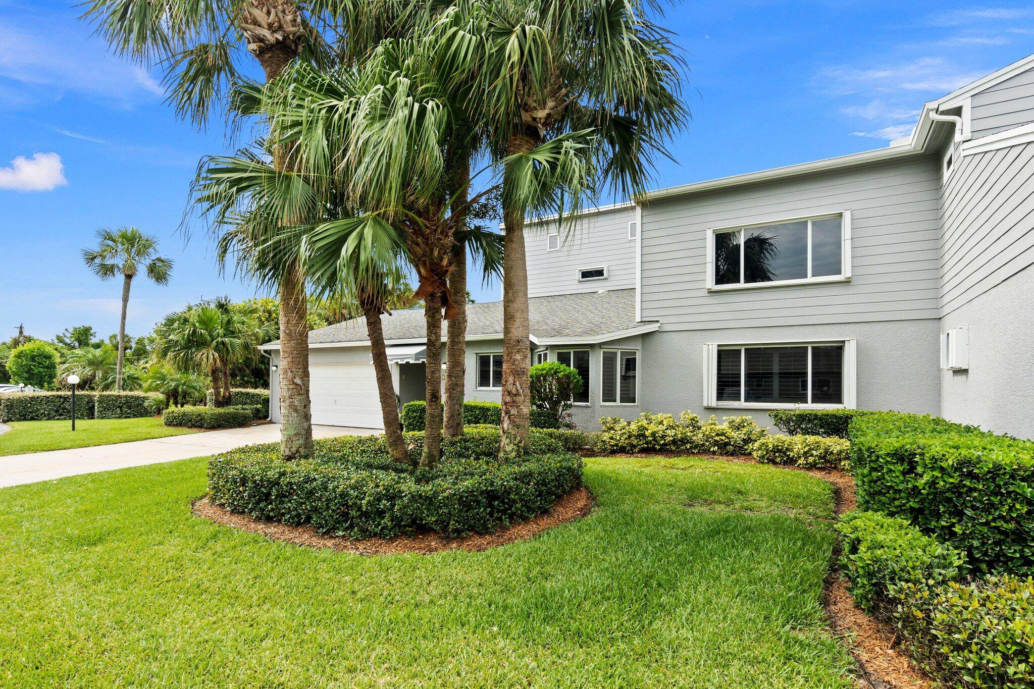 Breakers Landing Super spacious, fully furnished 3 bedroom, 3 bath, 2 car garage condo located on Hutchinson Island with private beach access located right across the street.