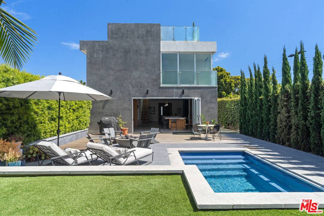 821   Flower Ave 4BR Marina Del Rey La