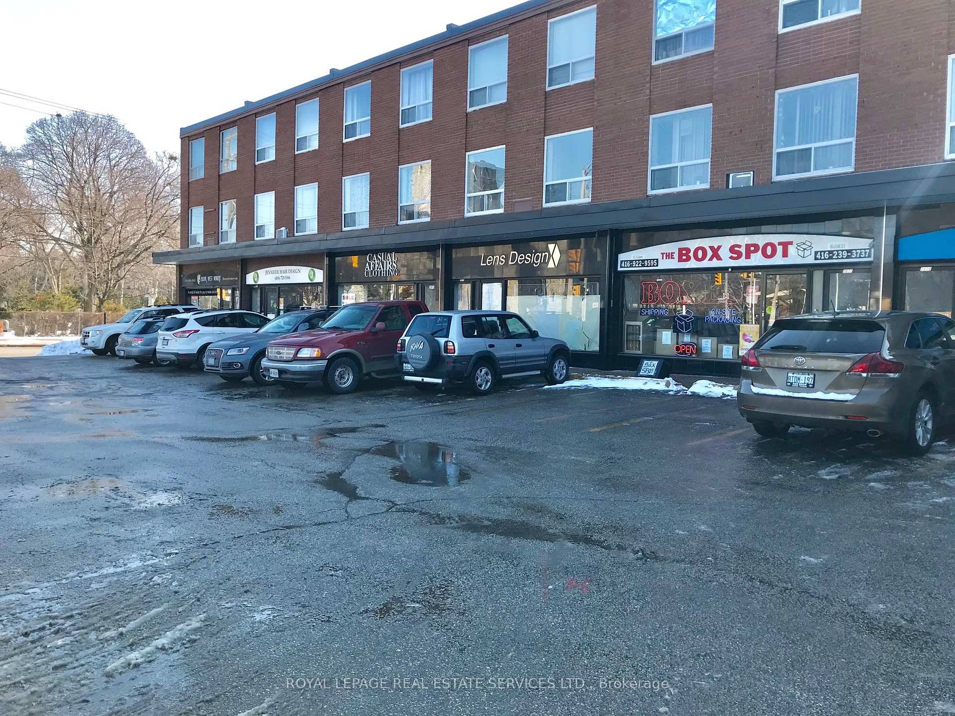 Discover this exceptional two level unit located in the heart of The Kingsway Prince Edward !