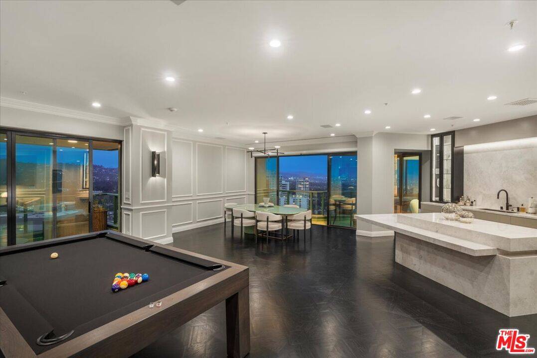 10490   Wilshire Blvd 3BR Westwood La