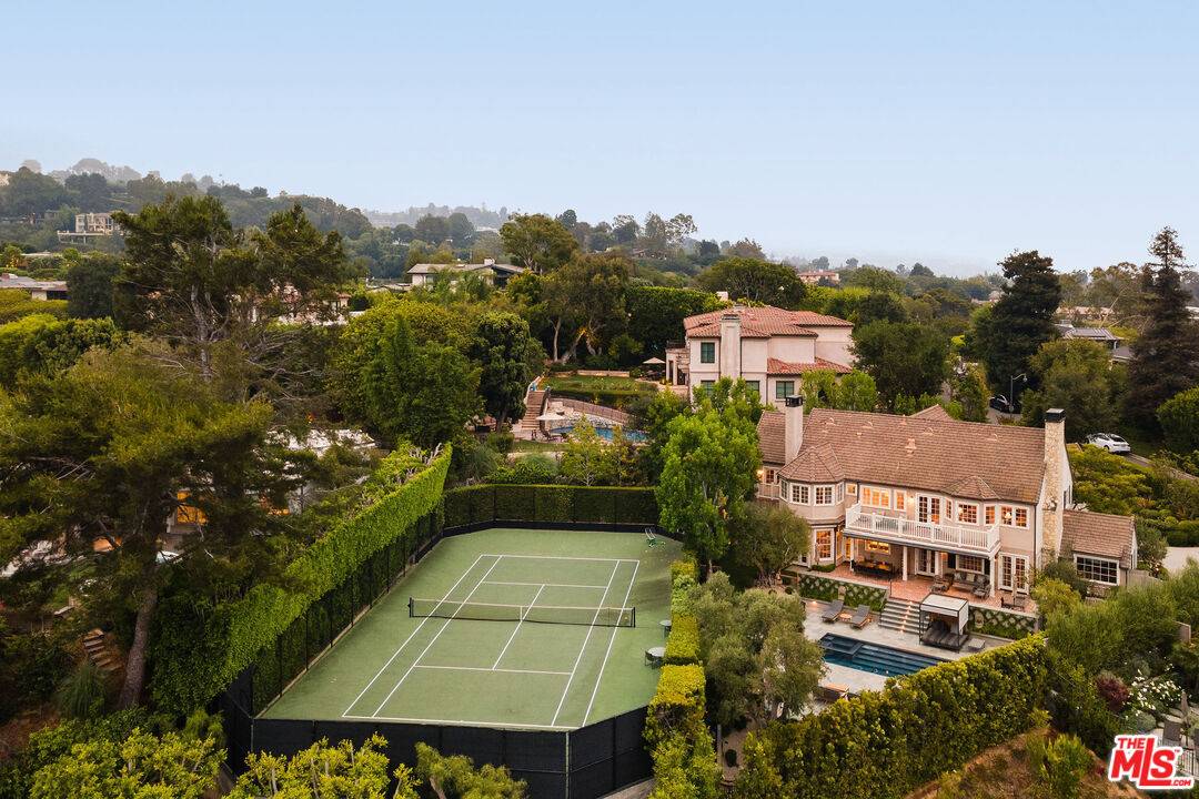 253 Ashdale Pl 6BR Brentwood La