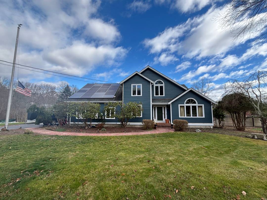 Welcome to this stunning Colonial style residence nestled in the heart of Fairfield County.