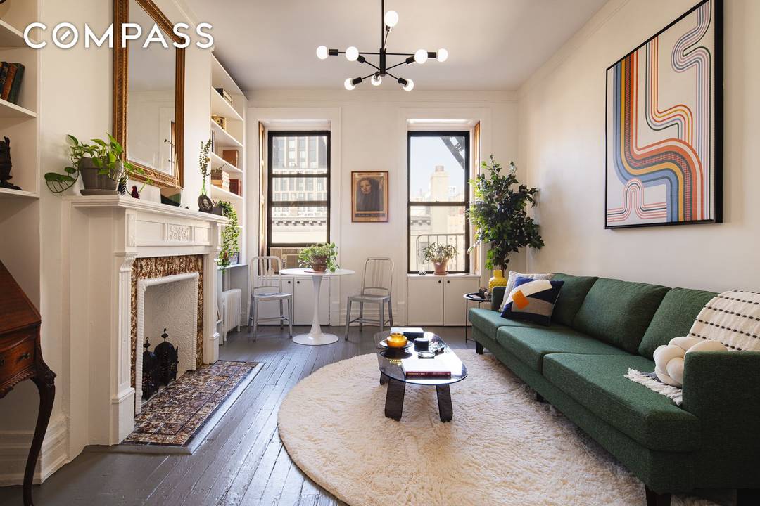 A Charmer In Chelsea ! High Ceilings, Built Ins and a Gorgeous Decorative Fireplace Welcome to Apartment 14 at 264 West 22nd Street, the kind of home people picture when ...