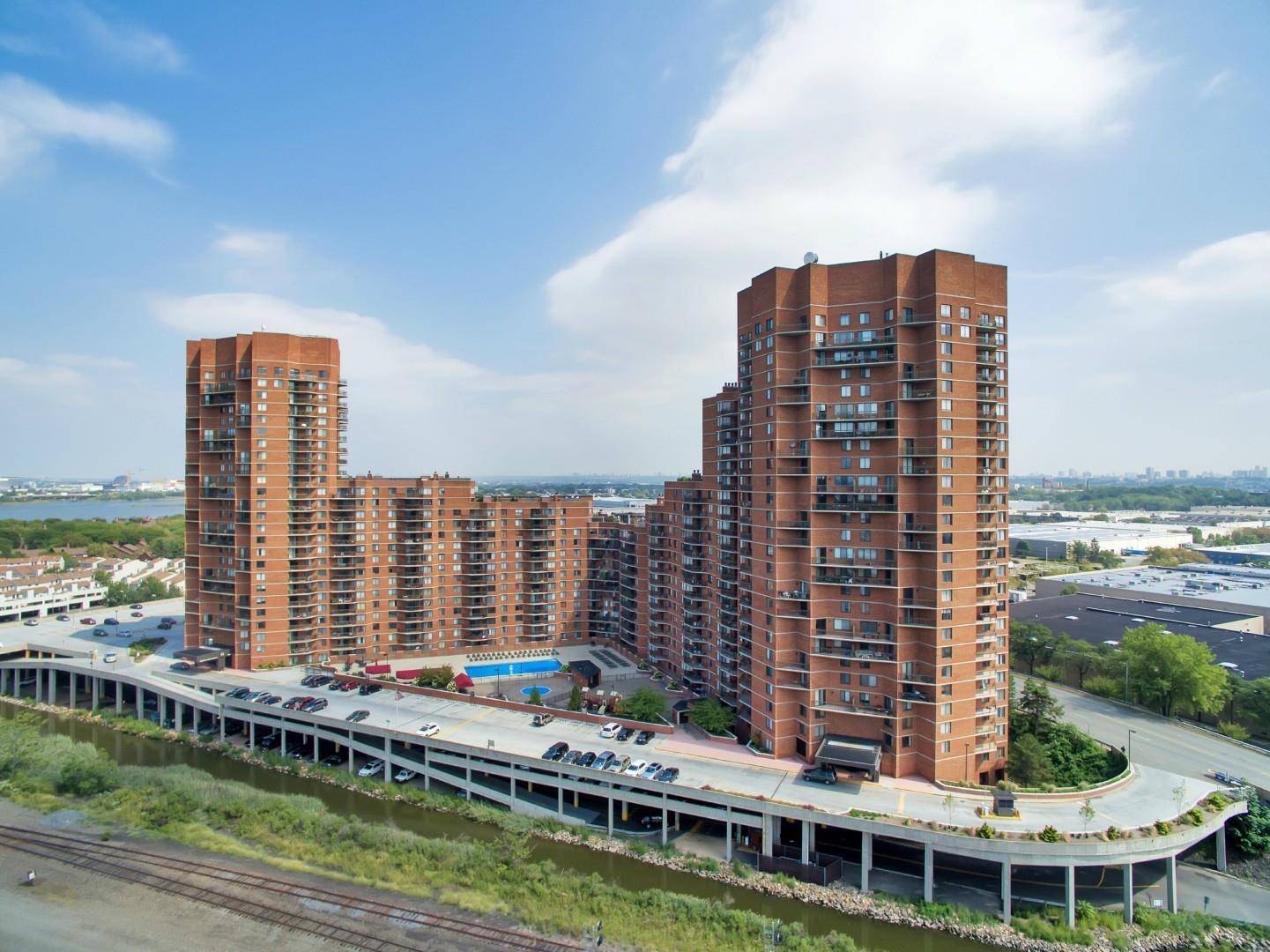 921 HARMON COVE TOWER Condo New Jersey