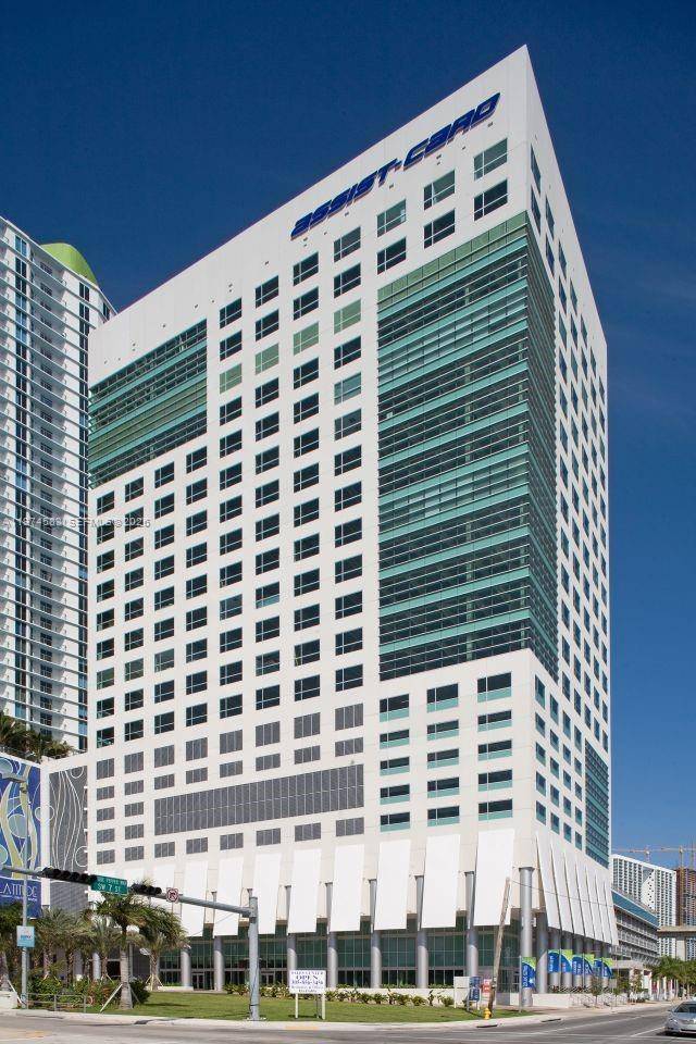 Spacious, Fully Furnished Office s for sale or lease in Brickell.