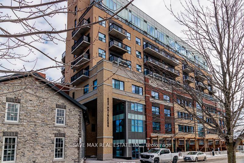 Excellent Investment Opportunity in the heart of Kingston, Ontario.