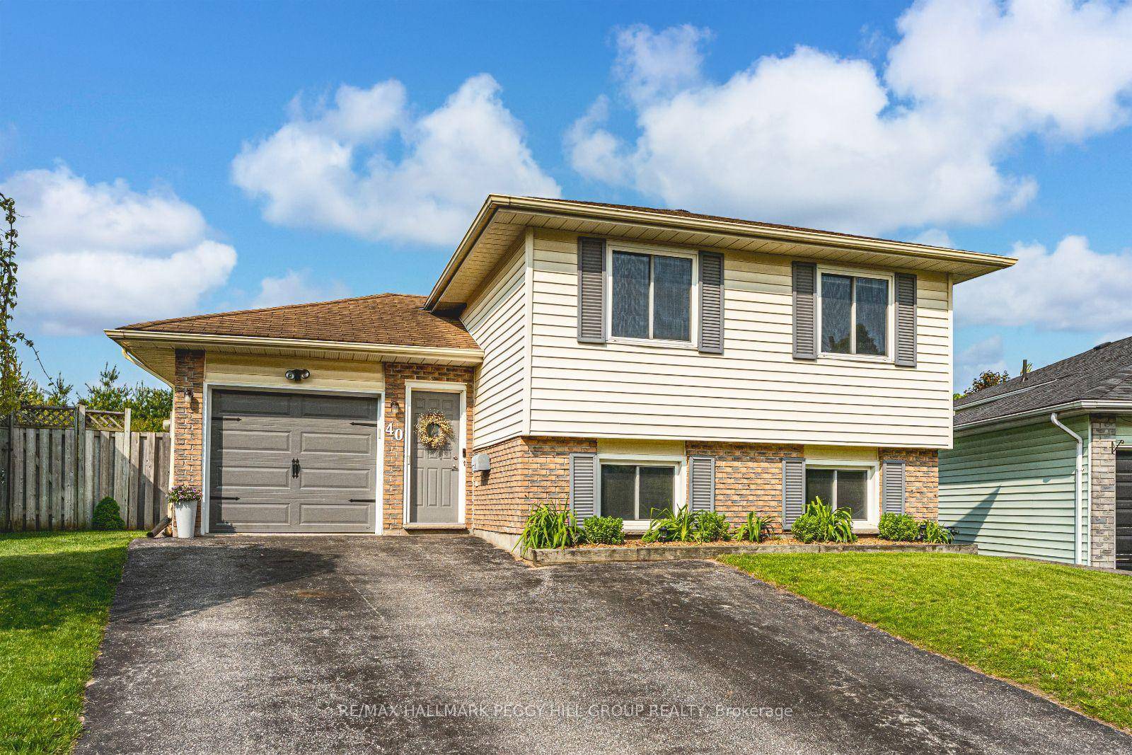 LIVE, HOST, amp ; RELAX A PRIVATE ESCAPE IN THE HEART OF ALLANDALE HEIGHTS !