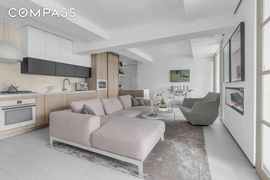 Central Park Perfection at 120 Central Park South Wake up to direct Central Park views every day in this beautifully renovated home at The Berkeley House, a boutique full service ...