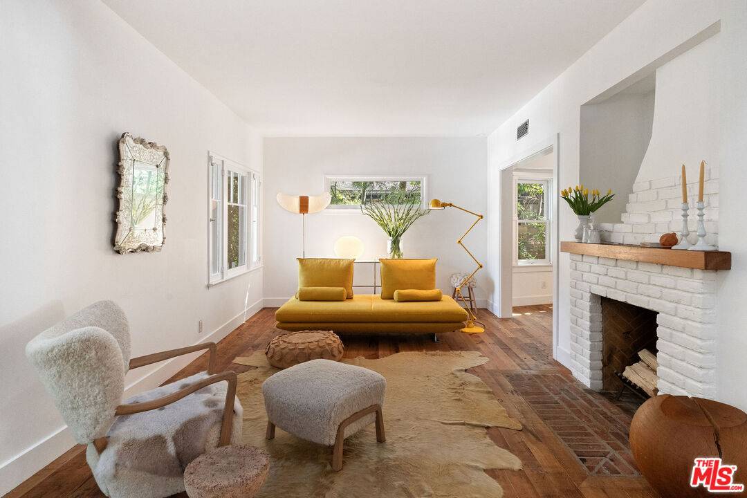 729   Superba Ave 4BR Marina Del Rey La