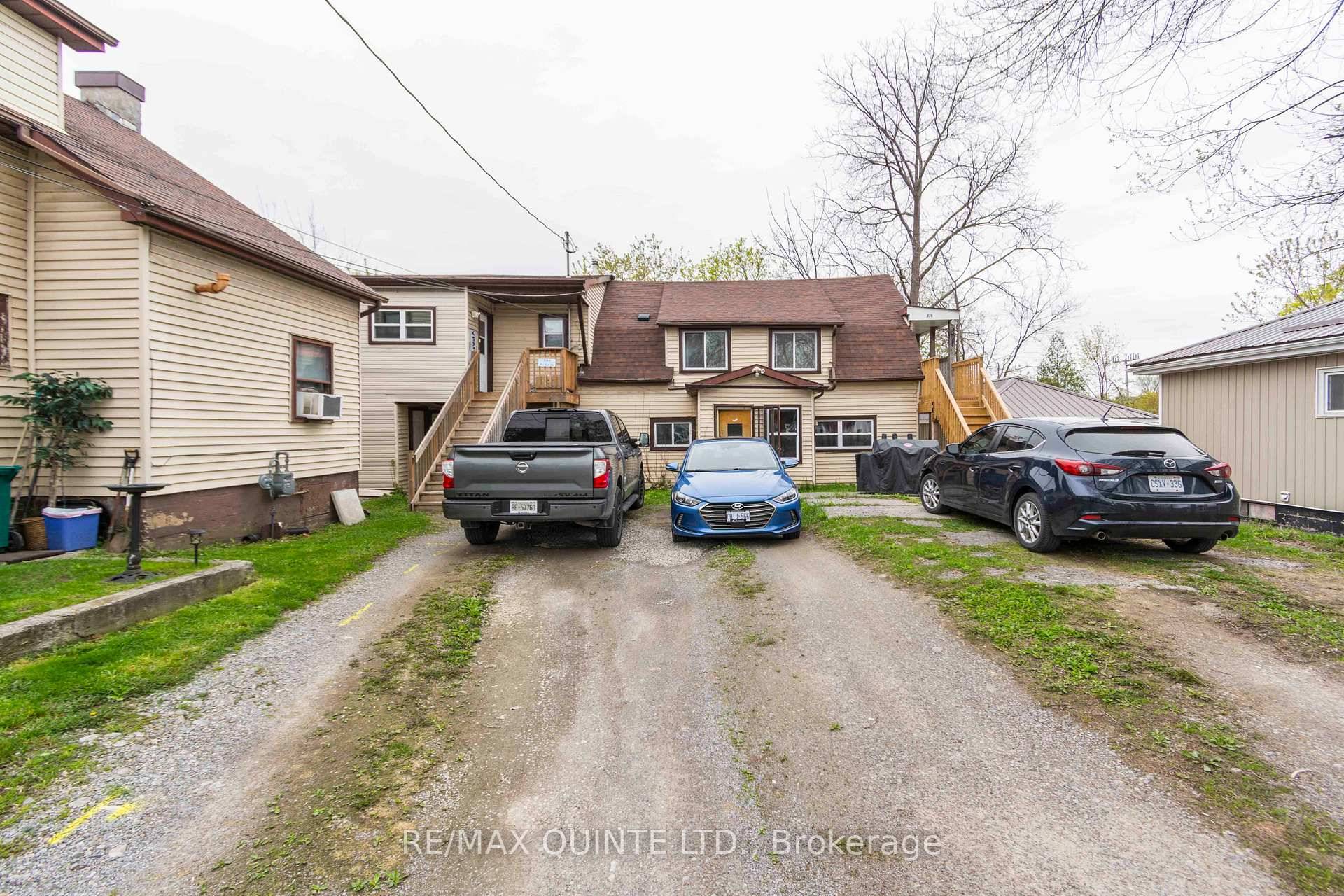 Triplex for sale in Quinte West !