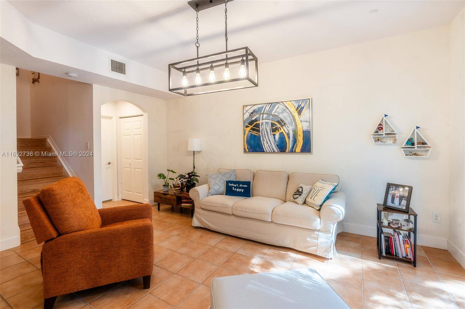 Turnkey and move in ready 2 bed 2.