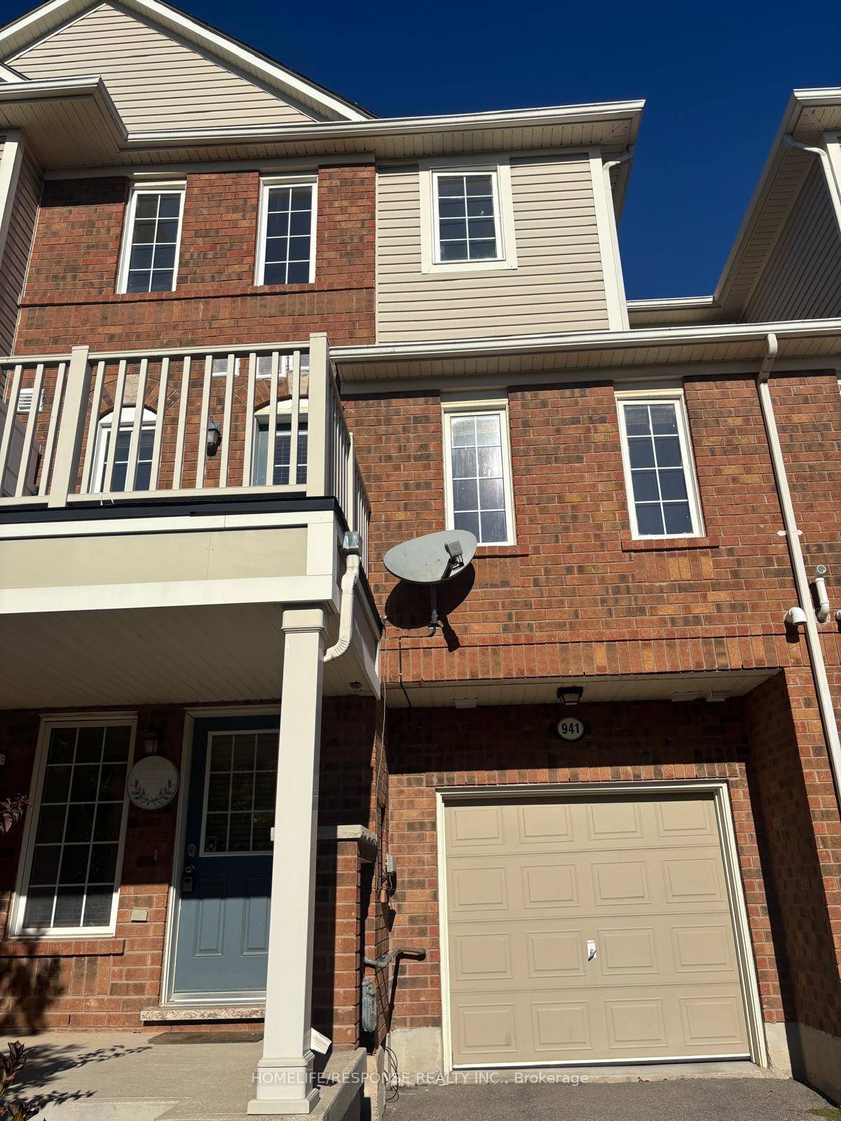 Stunning amp ; Spacious Mattamy Springdale Model In Sought After Neighbourhood In Milton.