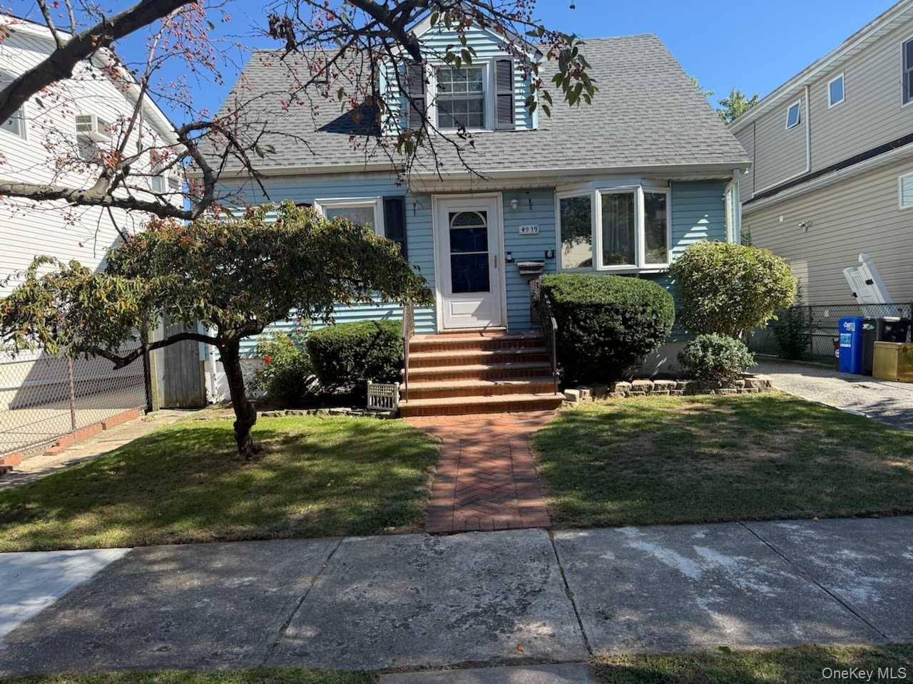 Welcome to this fantastic opportunity in the heart of Fresh Meadows !