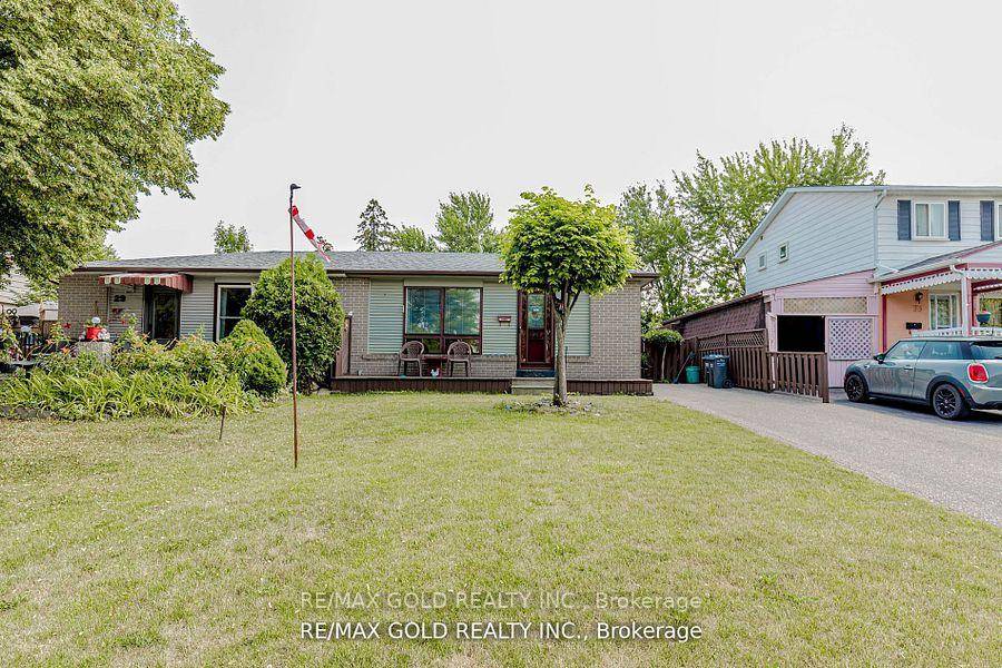 Welcome to 31 Fallingdale Crescent !