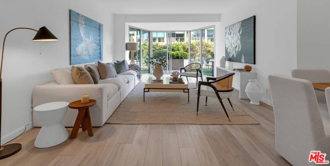 515   Ocean Ave 2BR Santa Monica La