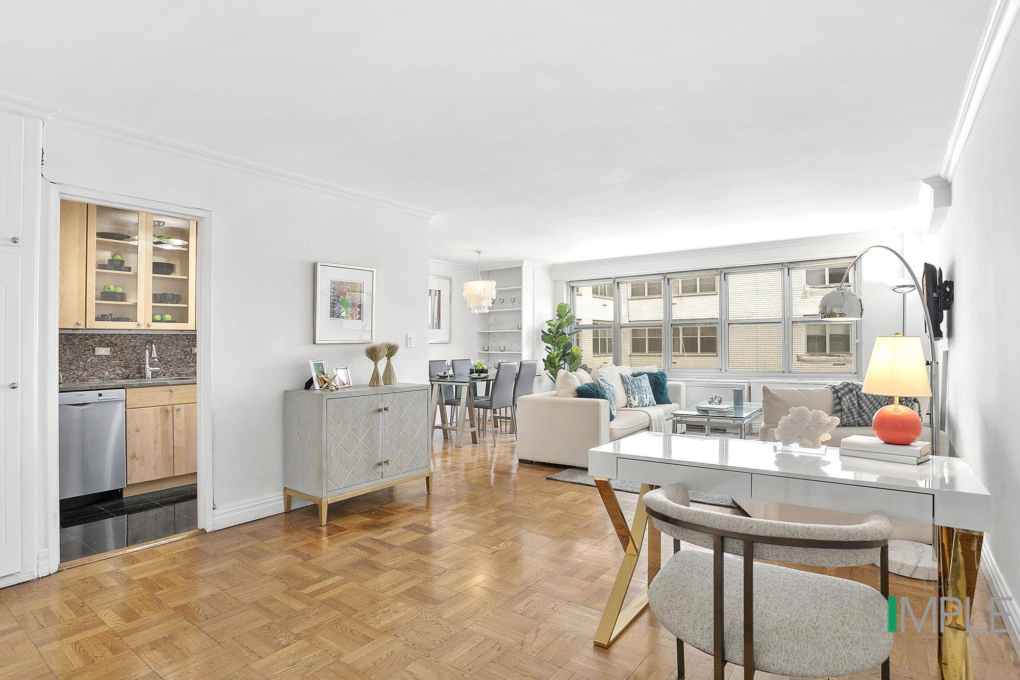 Come see this renovated and oversized Junior 4 in prime Gramercy today !