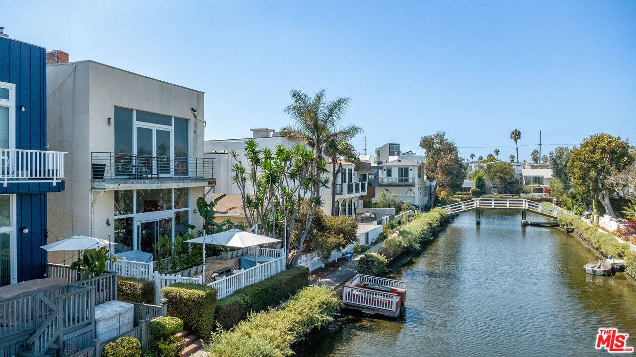 224   Linnie Canal 4BR Marina Del Rey La