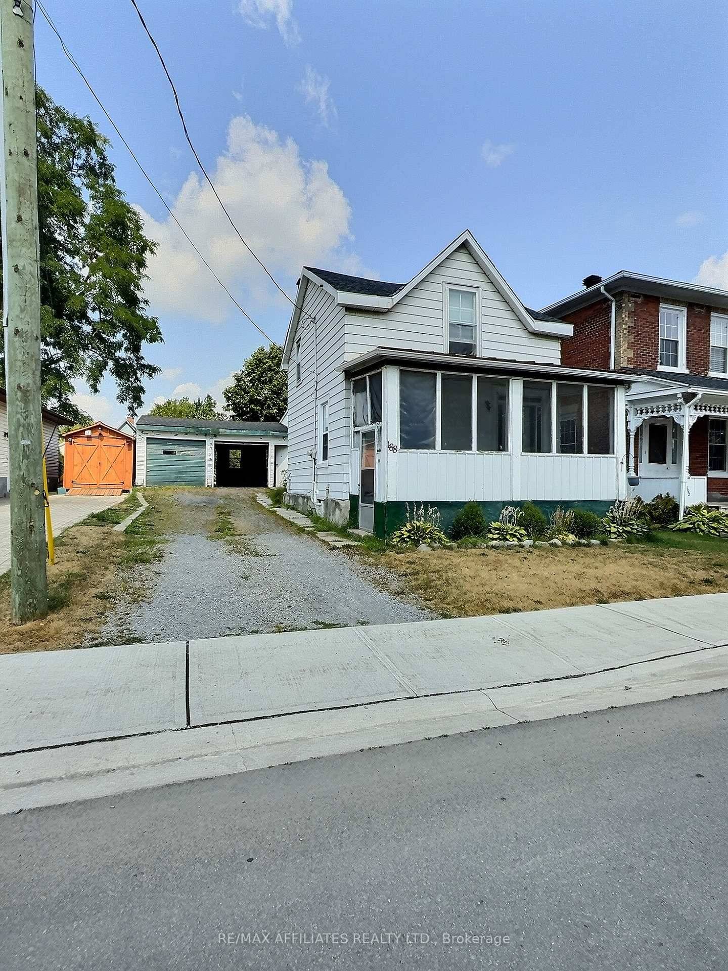 Attention investors, flippers, and visionaries, 188 Dibble St.