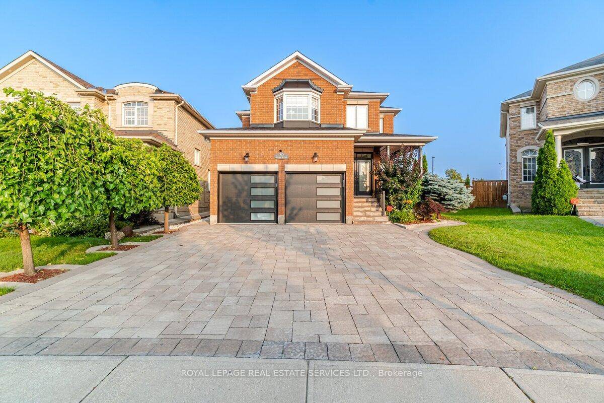 This exceptional 4 2 bedroom with Functional Layout, 9 Ft Ceiling On Main, Double Door Entry, More than 3300 sqft of total living space Including 2 Bedroom Legal Basement Apartment ...