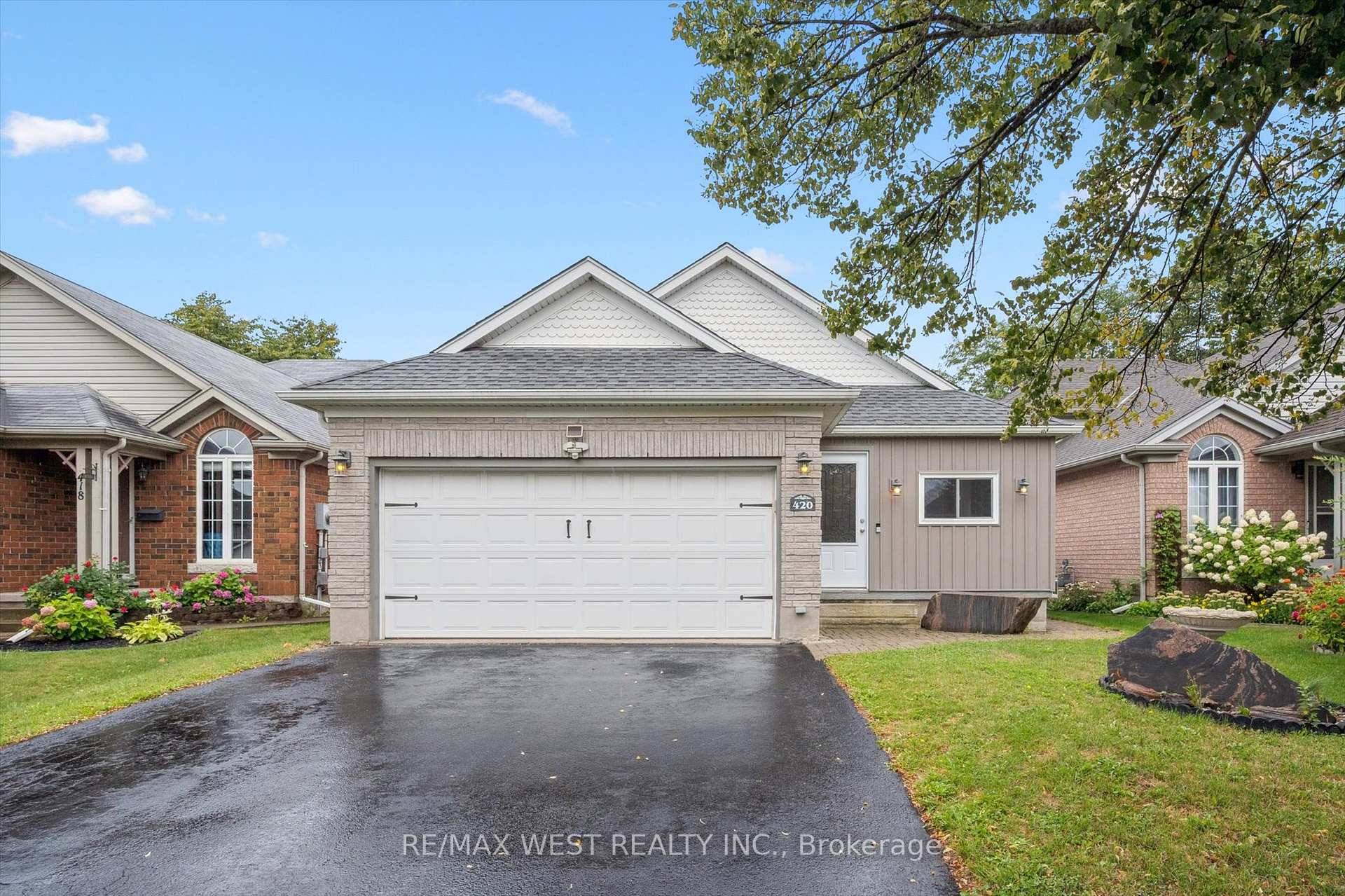 Wonderful 4 Level Backsplit Home Move in Ready.