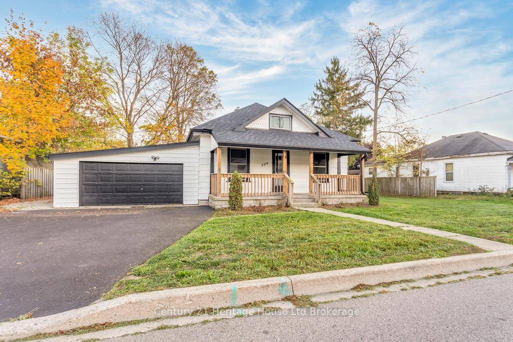 This 3 1 bedroom home has been professionally renovated back to the studs.