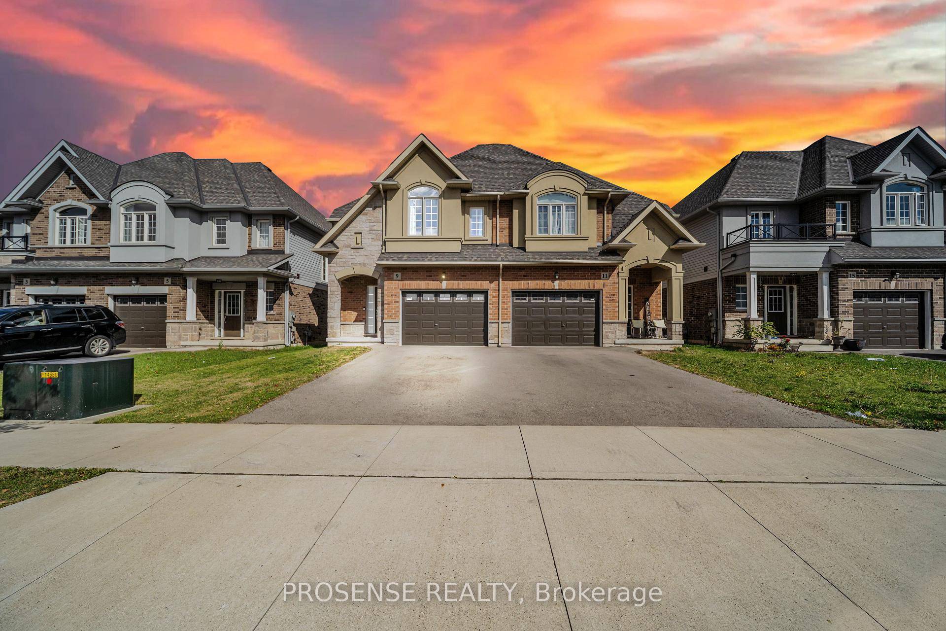 Welcome to Dicenzo Homes Cardinal Heights Collection !