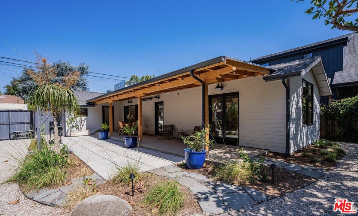 619 E California Ave 2BR Marina Del Rey La
