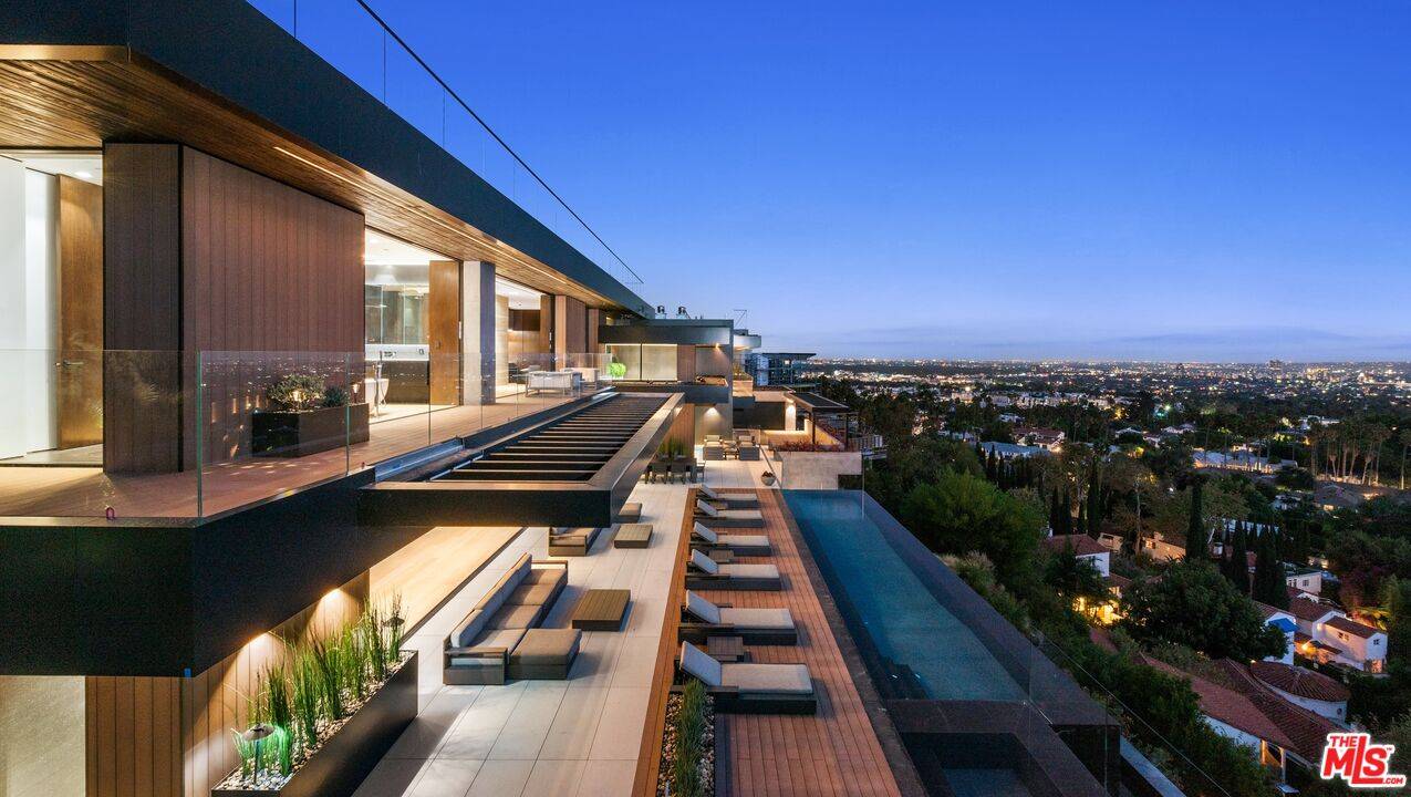 1871  N Stanley Ave Hollywood Hills East LA