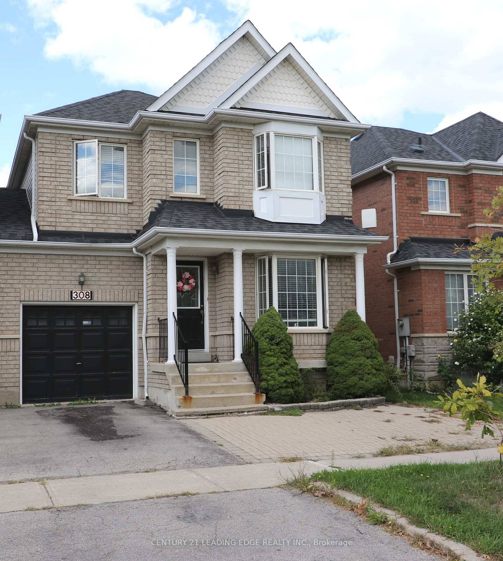 Spacious Link Home in Berczy Community, Practical 4 BR Layout, Laminate Flooring Through Out, Open Concept Kitchen With Lots Of Cabinets, Gas Fireplace In Family Rm, Wood Deck At Backyard, ...