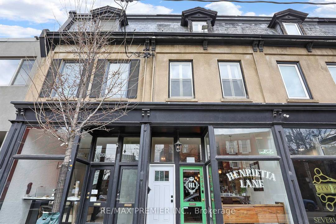 Prime Opportunity on King Street this rare 3 storey Victorian Mixed Use Property offers exceptional Flexibility.