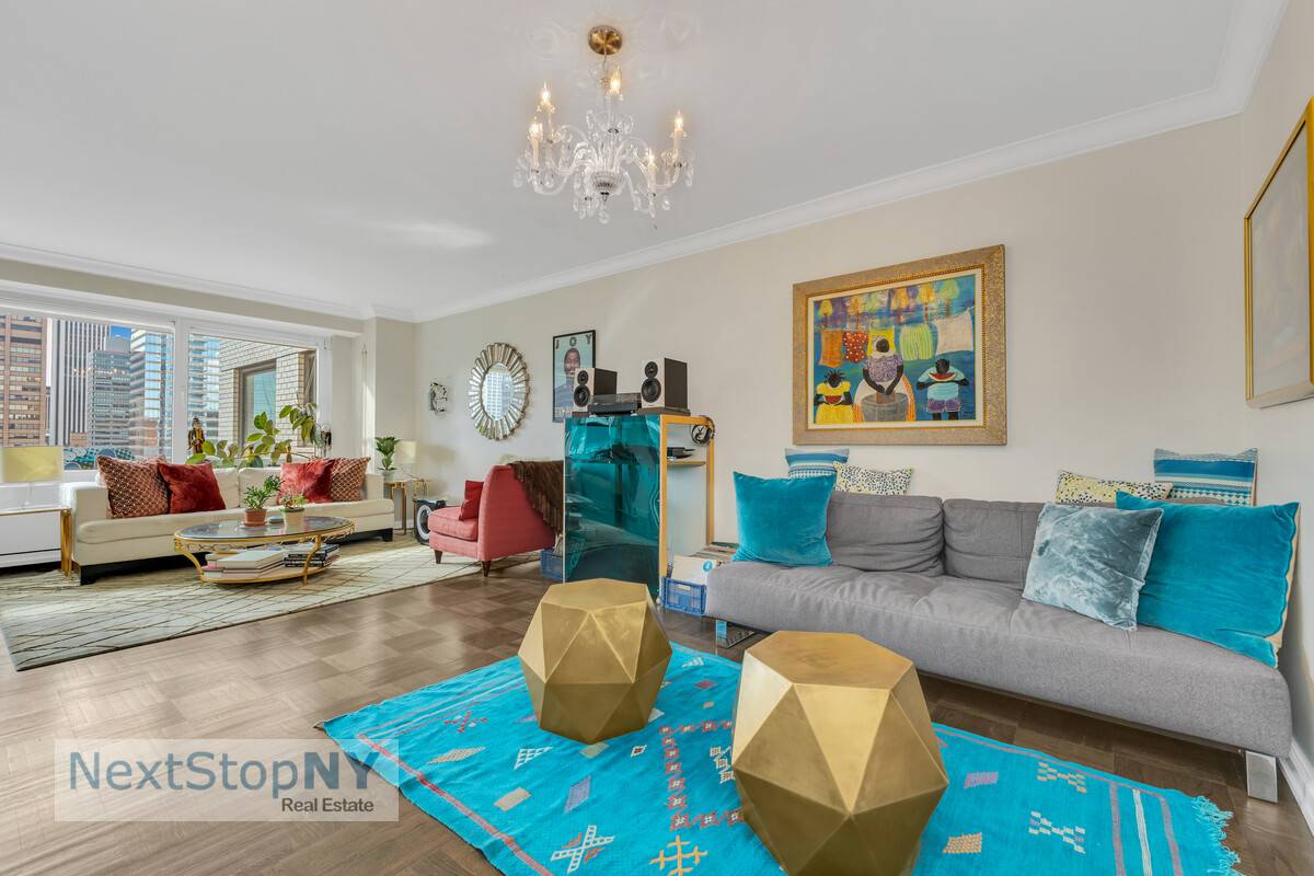 Experience sweeping city views, including Central Park vistas from your private terrace, in this rare oversized one bedroom, two bath home.
