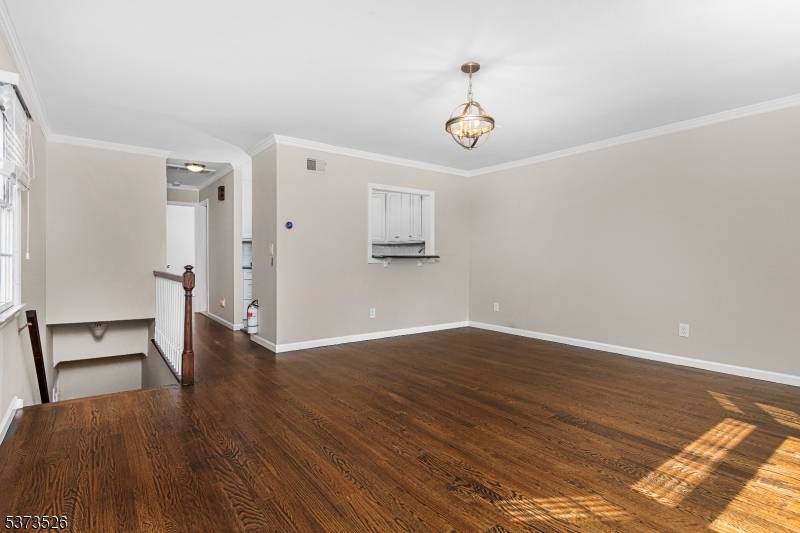 Located in the heart of downtown Summit, 30 Elm is a charming second floor end unit offering 1 bedroom and 1 bathroom.