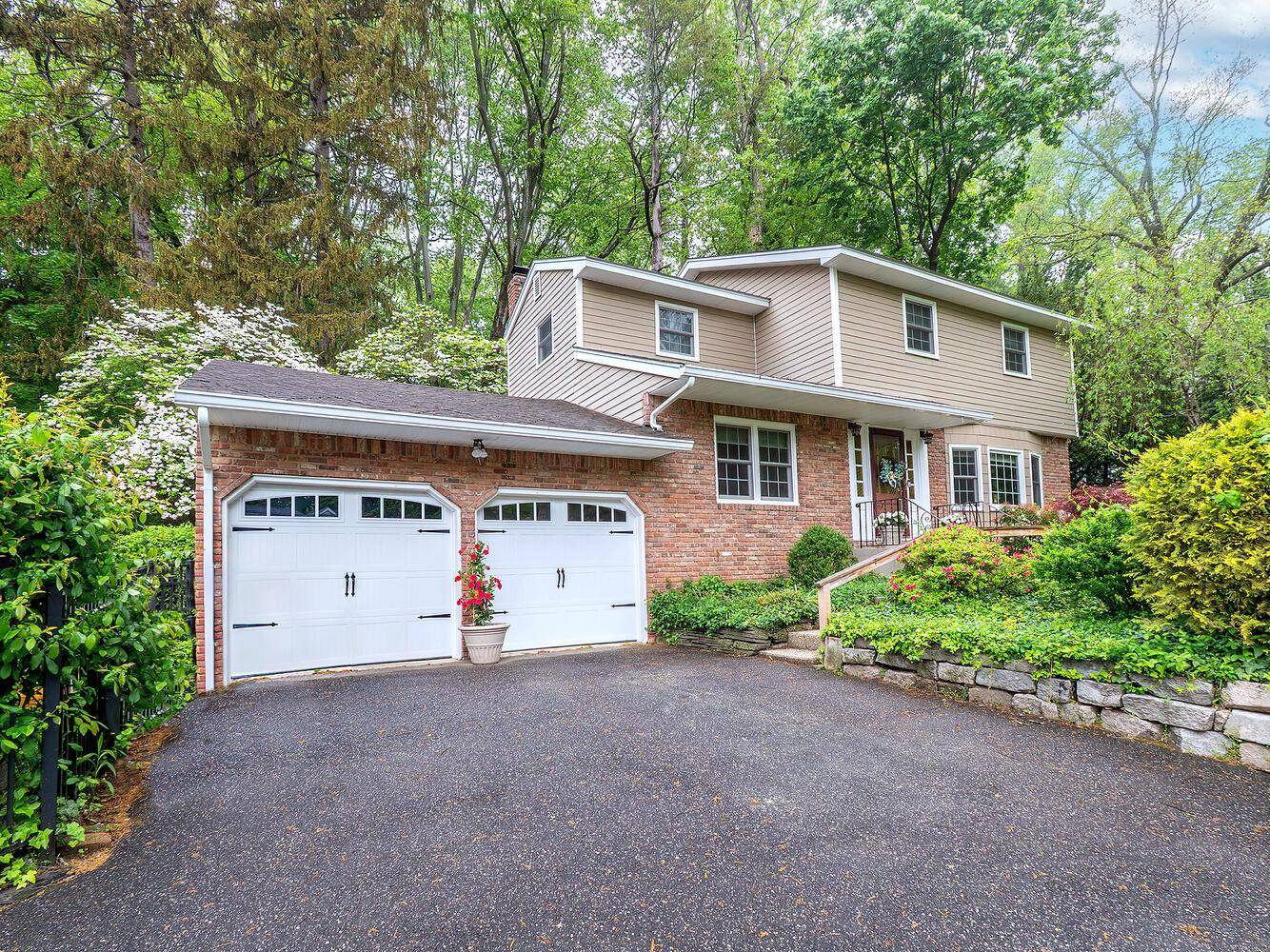 Be the 2nd owner in 60 years of this cherished family home.