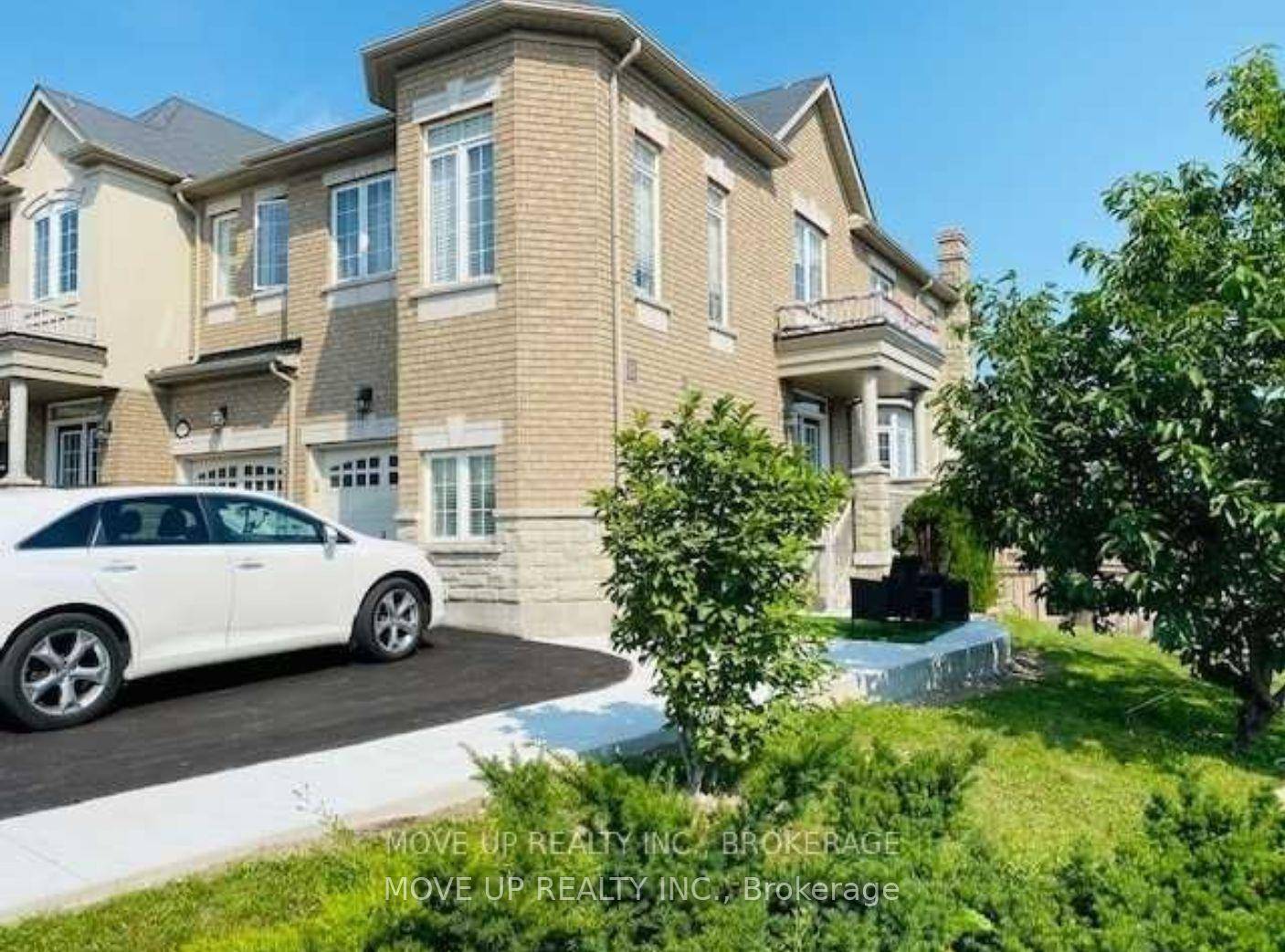 All Inclusive ! Bright Walk Out Basement Apartment Utilities amp ; Internet Included Luxury Bachelo End Unit Townhouse Basement Apartment In Prestigious Thornhill Valley East of Dufferin, North of Rutherford.