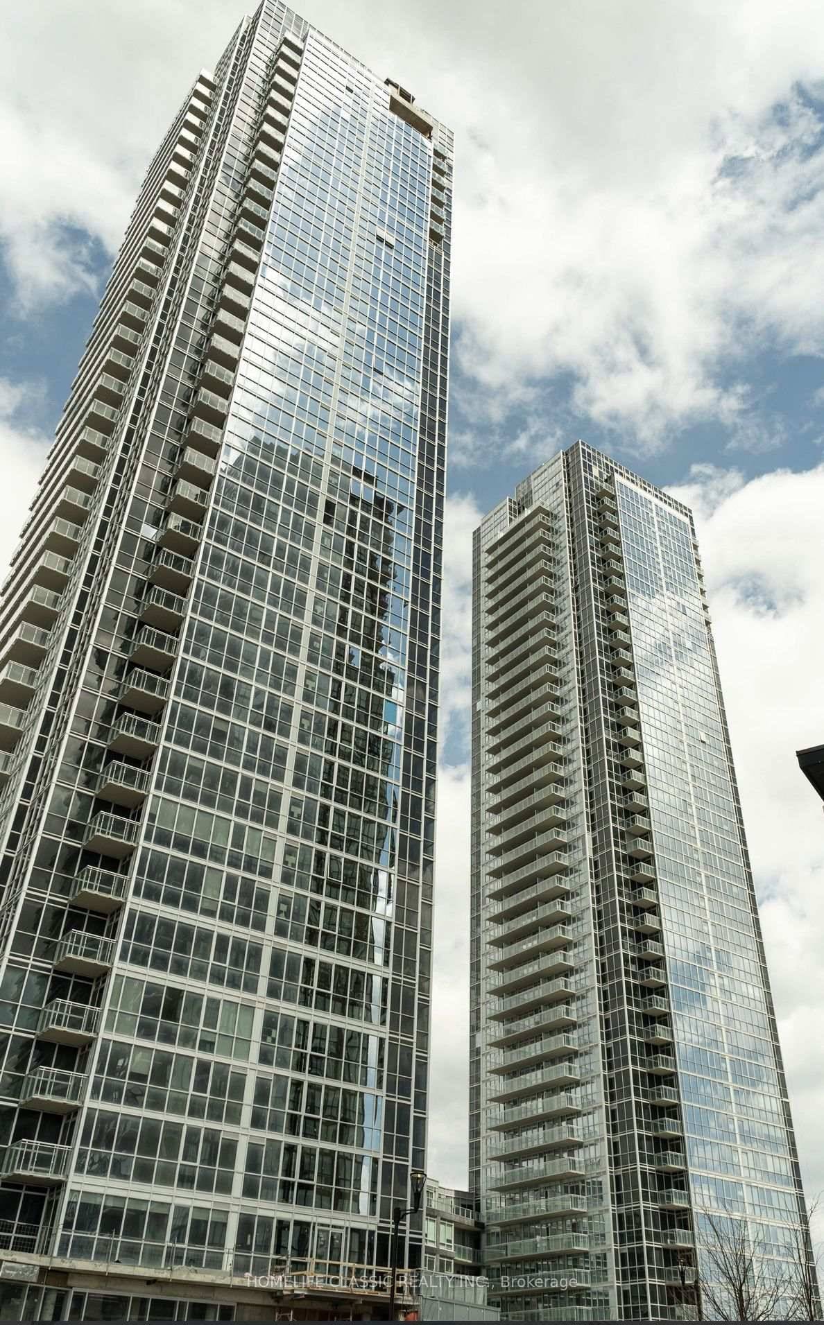 Welcome to highly desirable Nord West Condos.