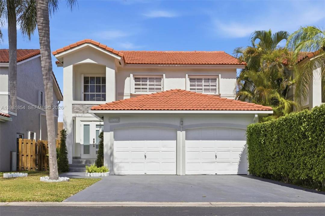 Single family home offering 4 bedrooms and 2.