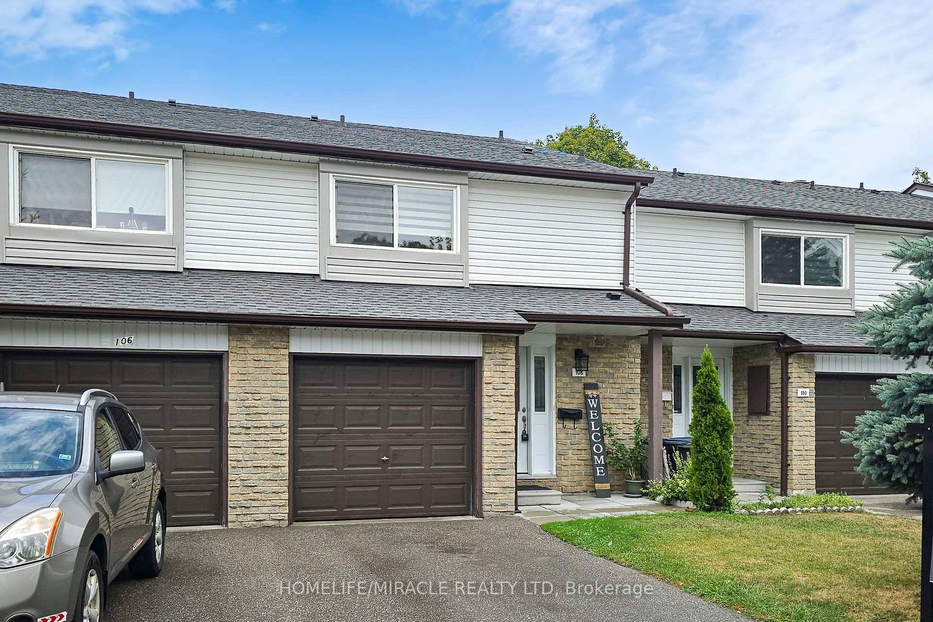 OFFERS ANYTIME ! Gorgeous, Bright Fully Renovated Townhome In A Very Desirable Family Neighbourhood.