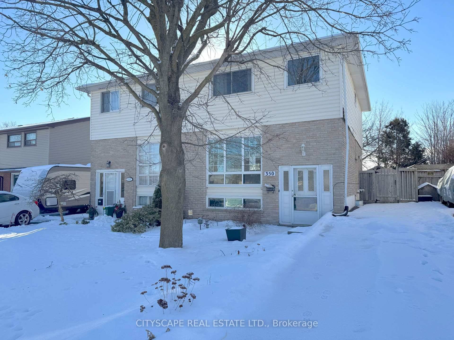 Discover this spacious semi detached home in high demand Oshawa !