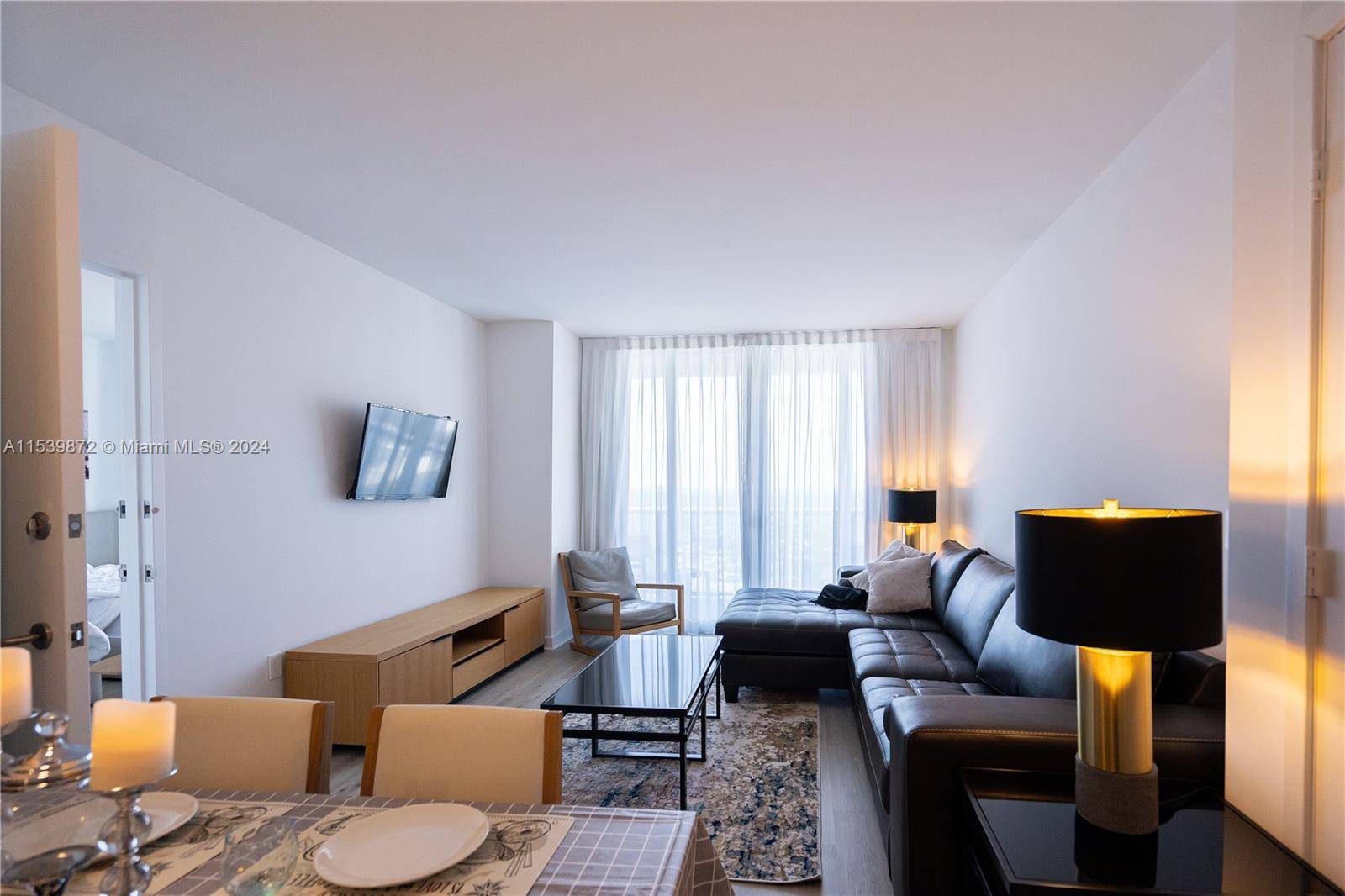 Amazing view 2 bedroom apartment on 27th floor.