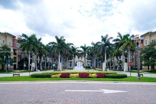 Beautiful lifestyle resort, includes a few pools, Tennis courts, basketball court, private events room, BBQ area, kids room.