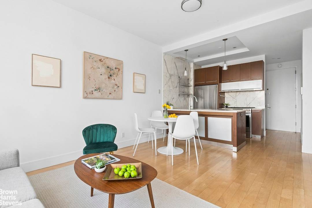Located on a quiet tree lined street in Park Slope, this sun drenched one bedroom, one bathroom residence offers a refined lifestyle within a boutique condominium designed by Karl Fischer ...