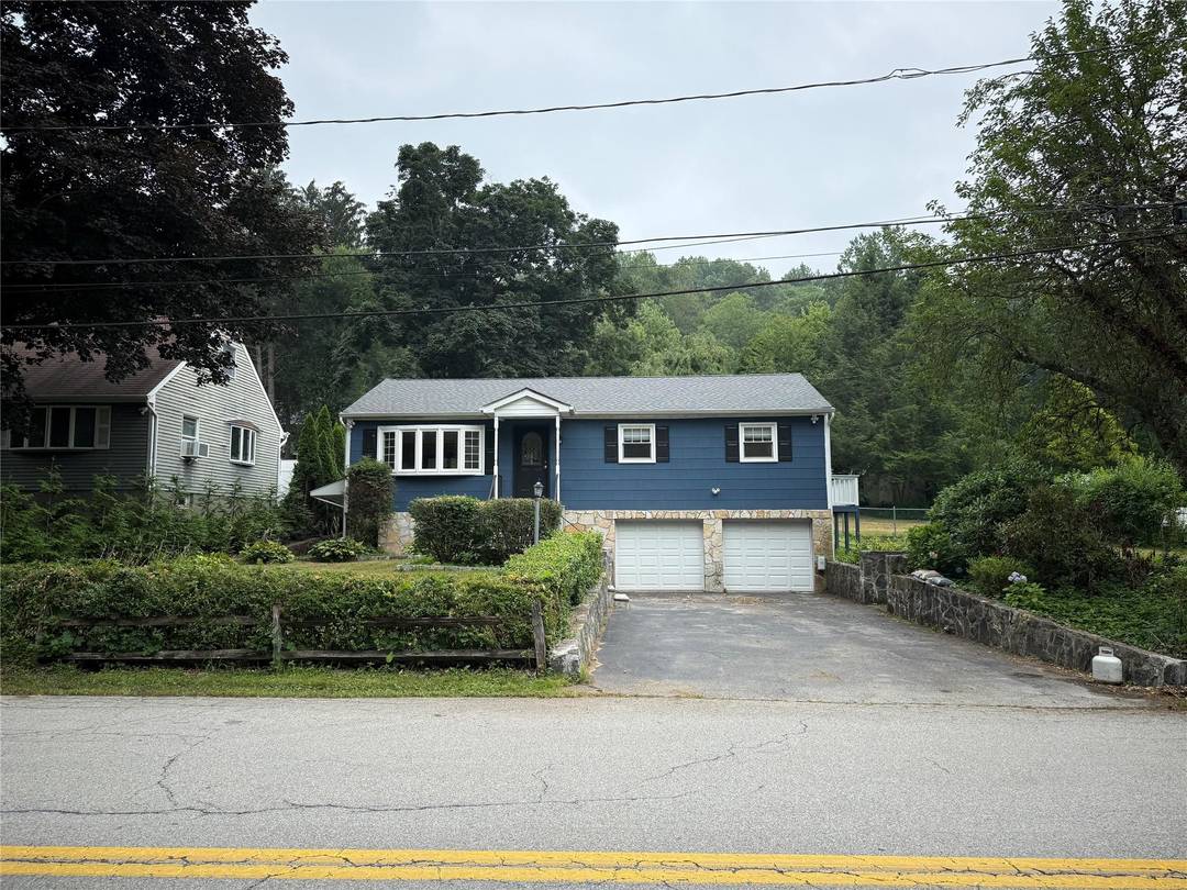 Presenting an inviting residence at 102 Putnam Road, Cortlandt Manor, NY.