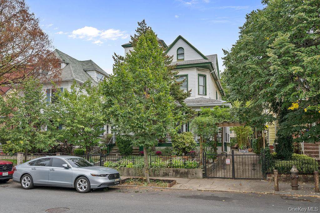 455 E. 28th Street A Victorian Gem with a Backyard Oasis Nestled on a tree lined block of Victorian homes, this fully detached two family 6 bedroom, 4 bath residence ...