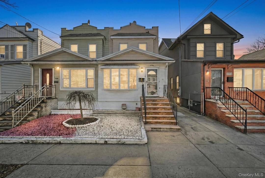 Welcome to a charming and well maintained single family home located in the heart of Brooklyn s Flatbush neighborhood.