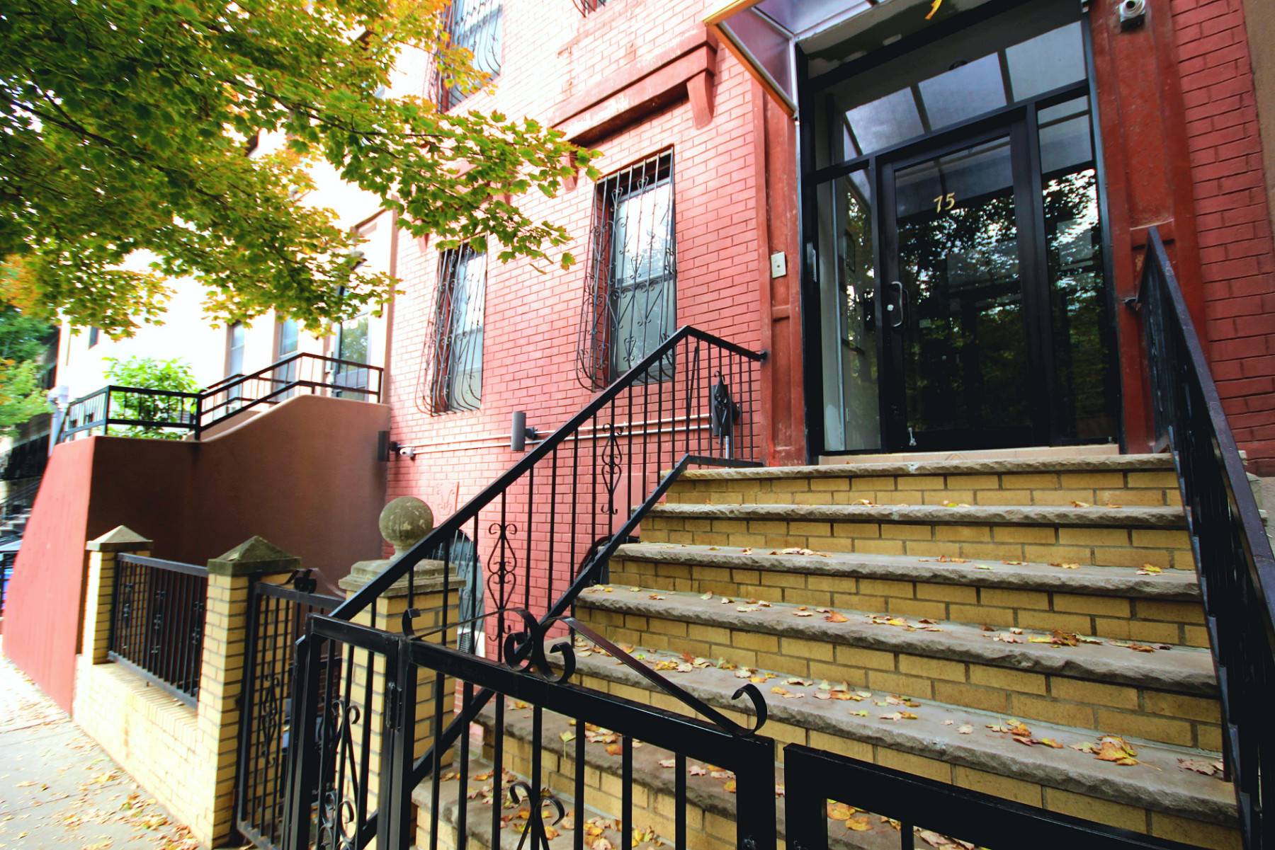 Mint Renovated Massive Oversized 25 foot wide 6, 000 Sqft Fully Renovated 4 Family Townhouse in the heart of South Williamsburg Located on one of the best blocks in all ...