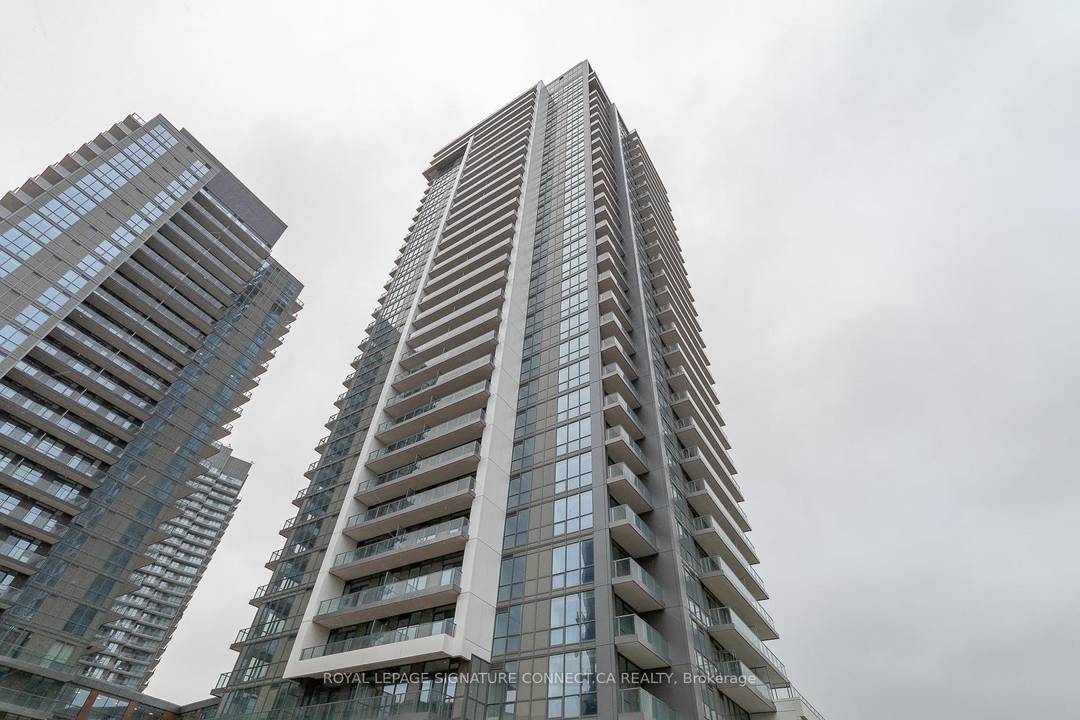 Well laid out large 2 bedroom Suite Available The Peak at Emerald City !