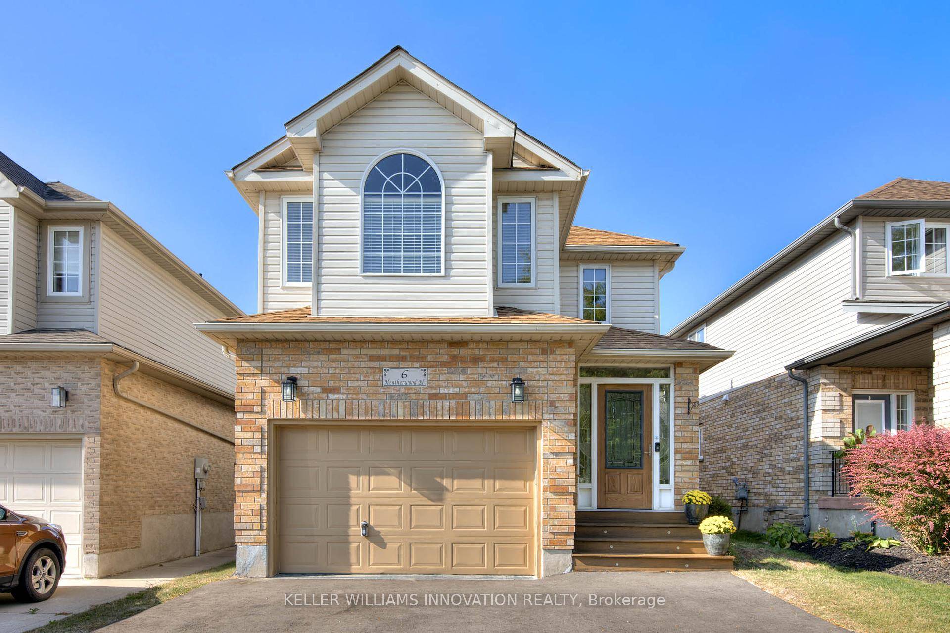 Searching for a beautiful home that boasts 4 large bedrooms, 3.