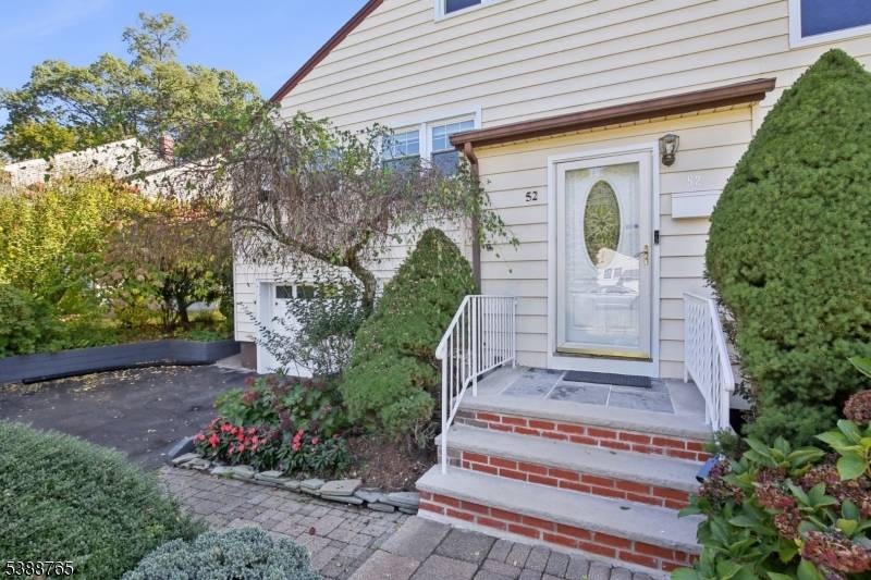 Welcome home ! ! This unique home is nestled in a desirable neighborhood and offers generous living spaces designed for comfort and functionality.