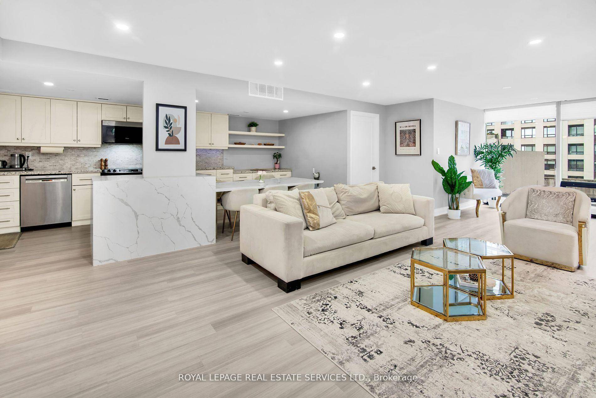Welcome to The Wellington, a beautifully renovated condo offering modern luxury and urban convenience in Toronto's St.